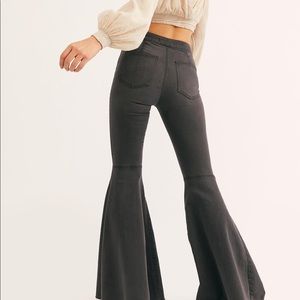 Free people Just Float On jeans